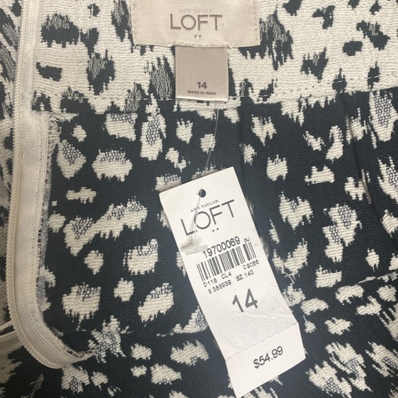 Loft black and cream Animal print skirt size 14 NWT - Picture 6 of 7